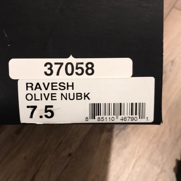 Heels - Picture 5 of 5